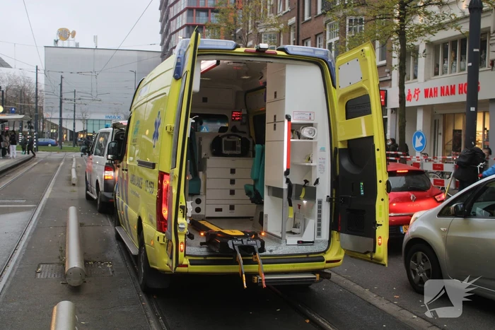 Persoon gewond na steekincident