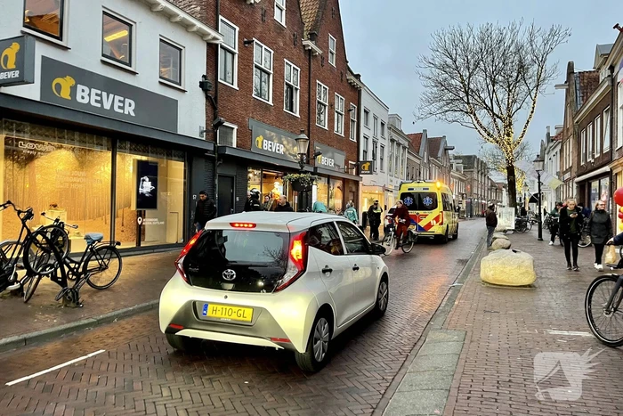 Vrouw gewond na ongeval met fiets
