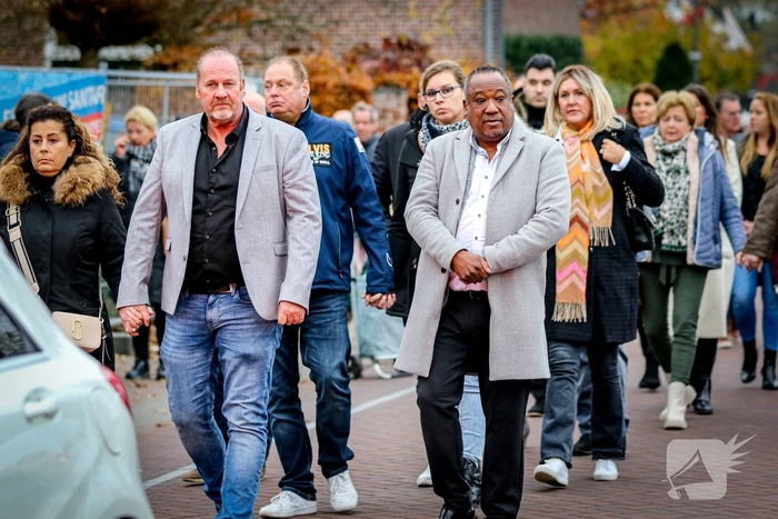 Afscheidsdienst van Mark Elbers druk bezocht