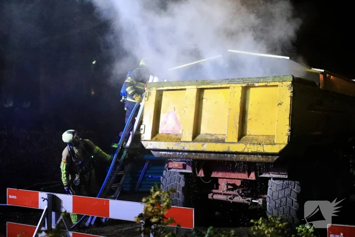 Brand in aanhanger van tractor