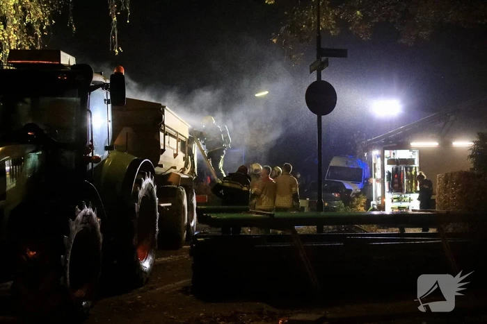 Brand in aanhanger van tractor