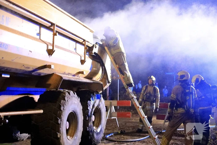 Brand in aanhanger van tractor