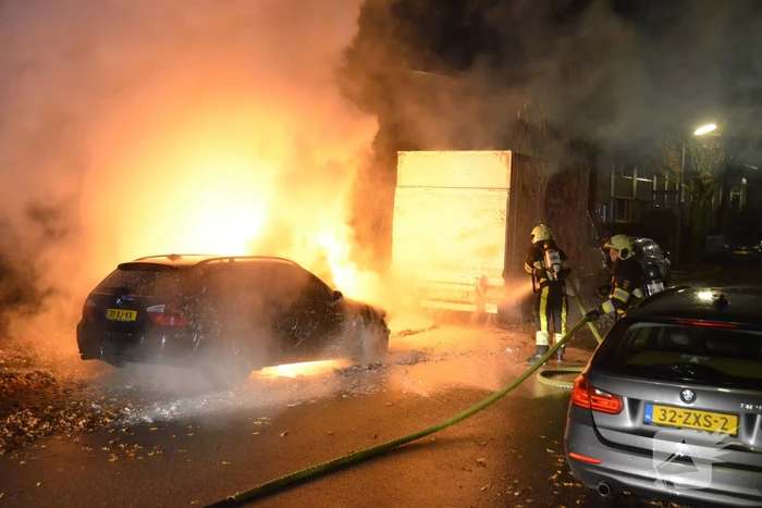 Forse brand in personenauto