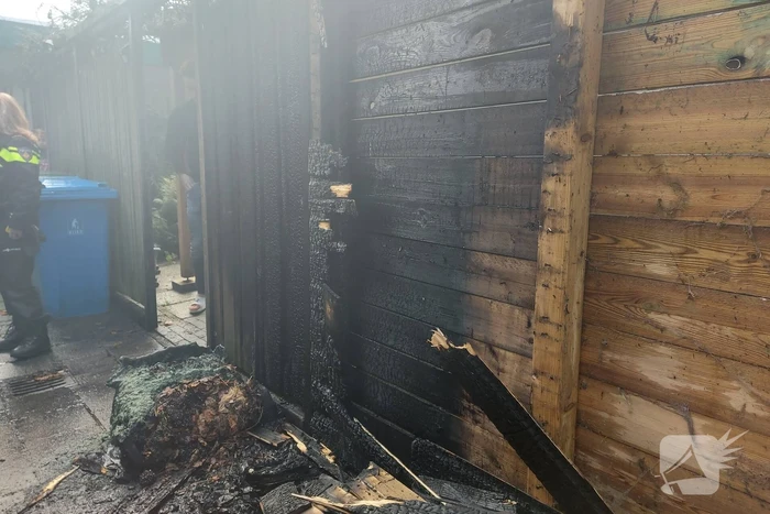 Jongeren stichten brand met vuurwerk in schuur