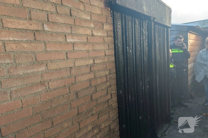 Jongeren stichten brand met vuurwerk in schuur