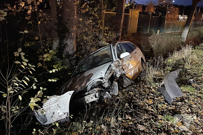 Personenauto's total-loss door frontale botsing