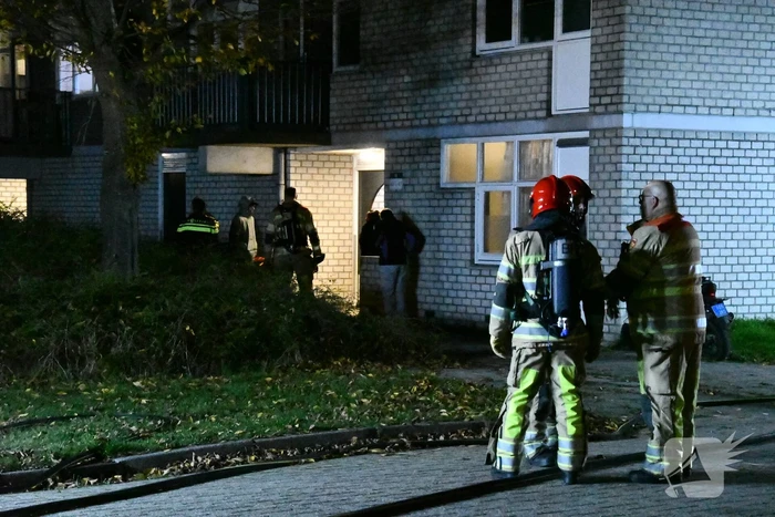 Brand in portiekwoning snel geblust