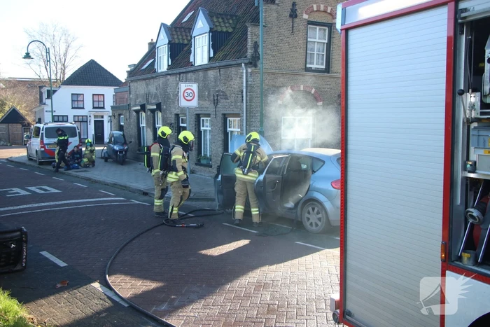 Auto total-loss door brand