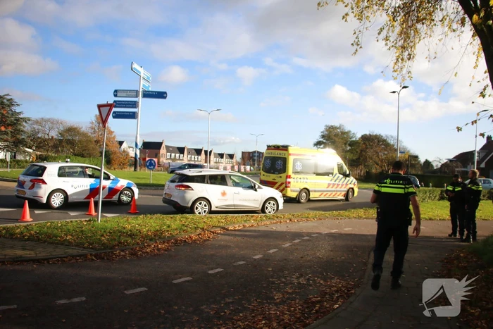 Scooterrijder gewond bij aanrijding met auto