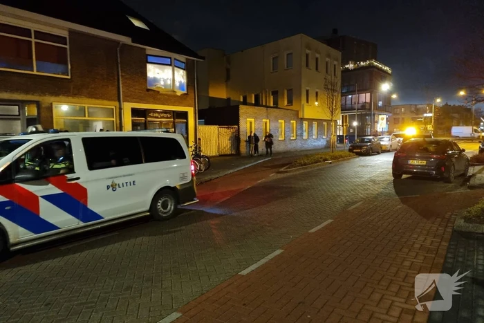 Politie doet onderzoek naar steekincident