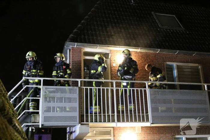 Veel rookontwikkeling door brand in woning