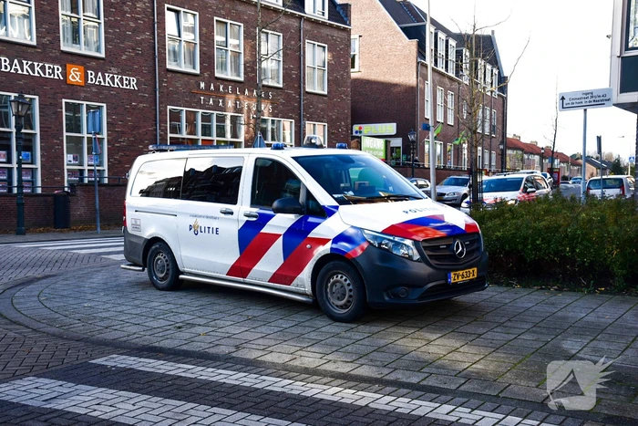 Veel politie ingezet voor agressieve hond in woning