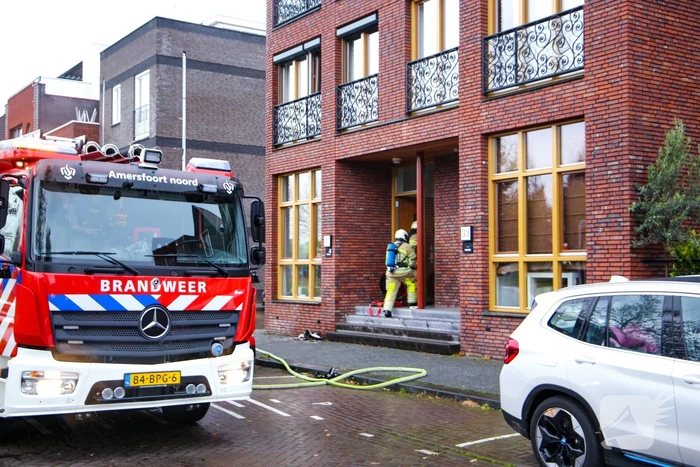 Keukenapparatuur vat vlam