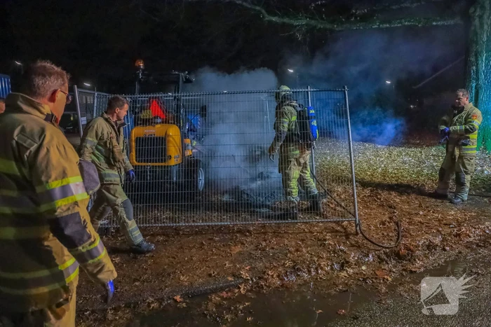Veel rookontwikkeling door brand in dixi