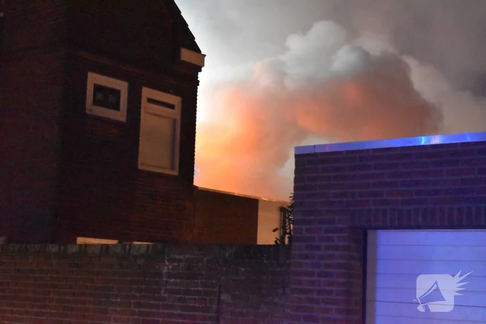 Dode en vier gewonden na brand