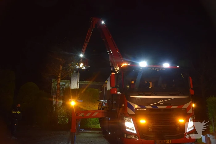 Schoorsteenbrand bij vrijstaande woning