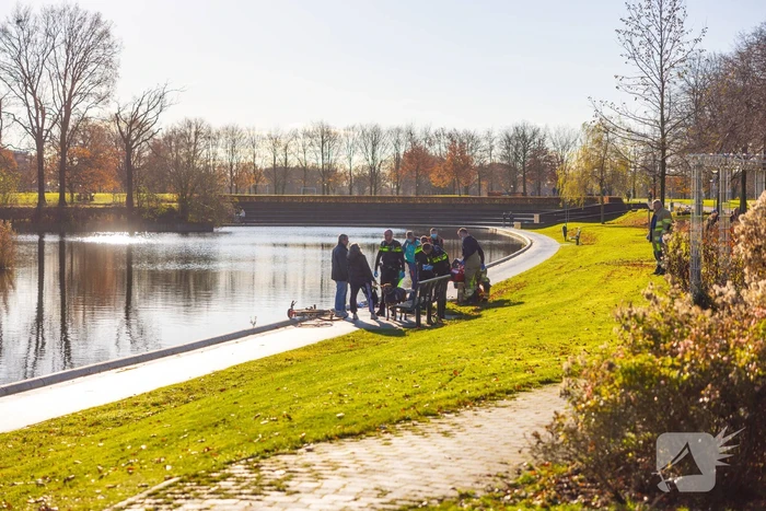 Traumahelikopter ingezet voor te water geraakt persoon