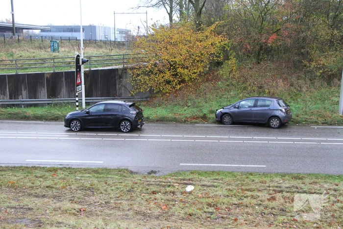 Flinke Schade bij kop-staart aanrijding