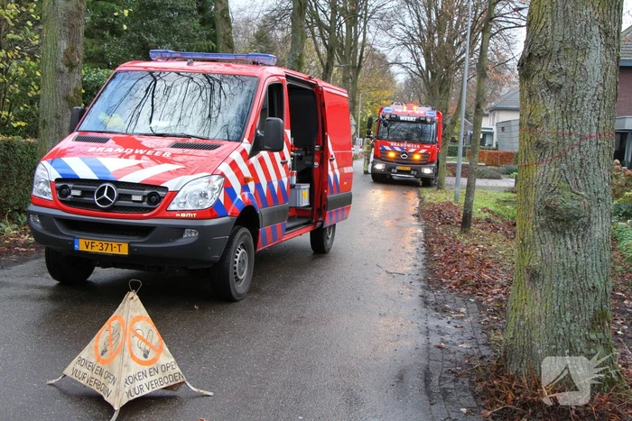 Brandweer doet onderzoek naar gaslucht in woning Boshoven
