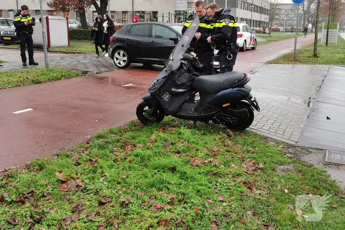 Scooterrijder aangereden op fietspad
