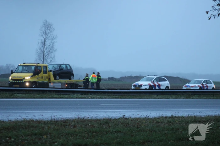 Auto geborgen na kop-staart botsing
