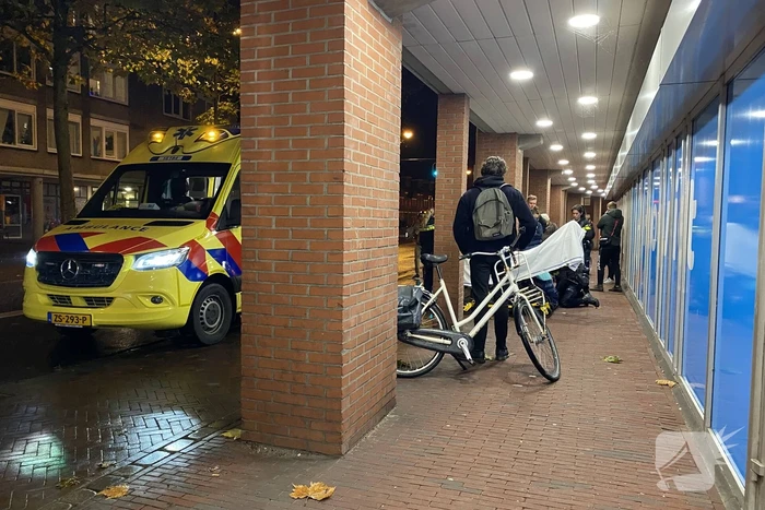 Scooterrijdster gewond na harde val
