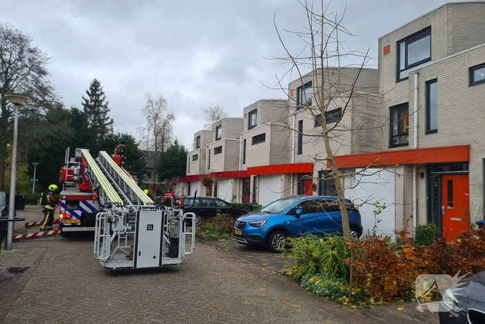 Schoorstenbrand in woning