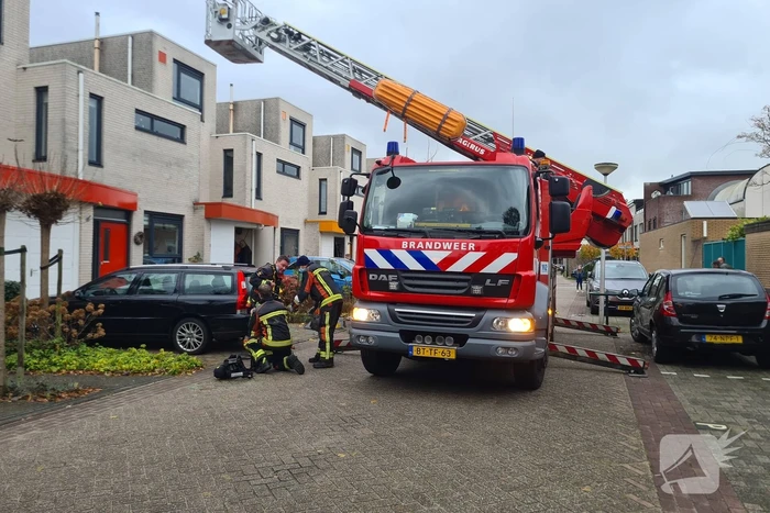 Schoorstenbrand in woning