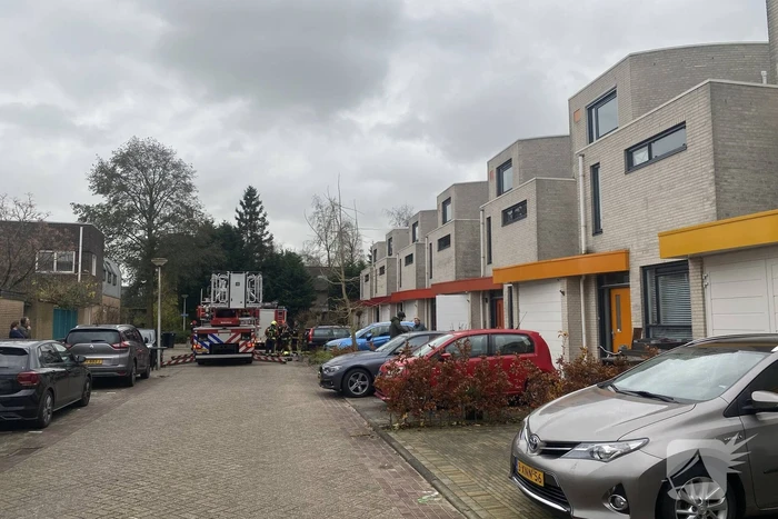 Schoorstenbrand in woning