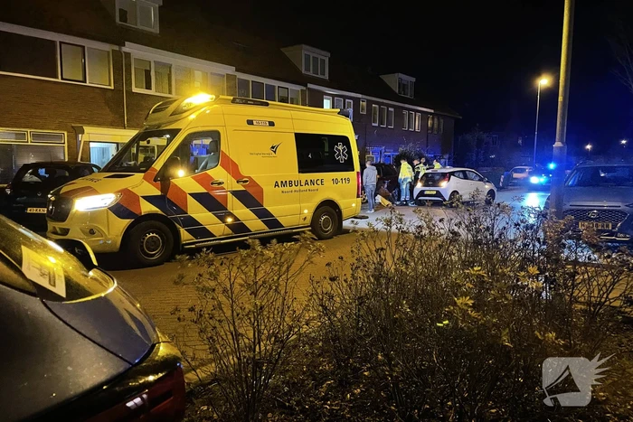 Auto belandt in tuin na aanrijding