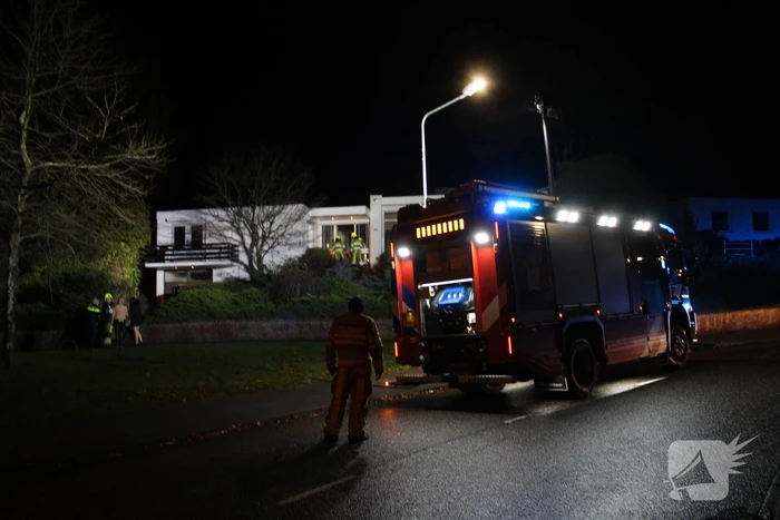 Veel rook bij brand in woning