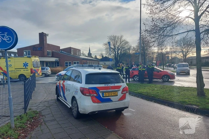 Fietser gewond bij botsing met auto