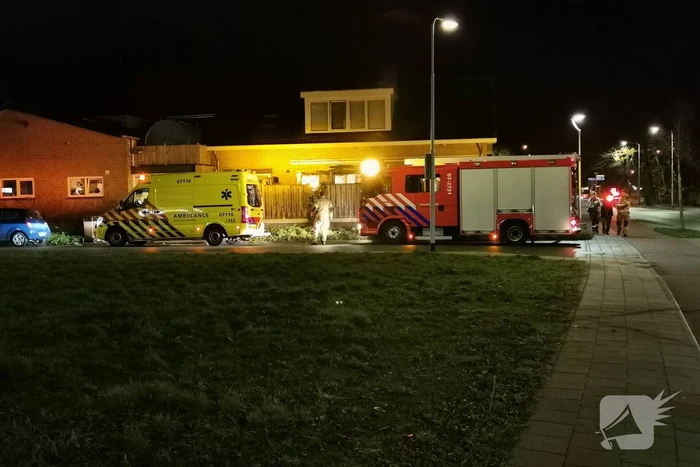 Brandweer doet onderzoek in woning