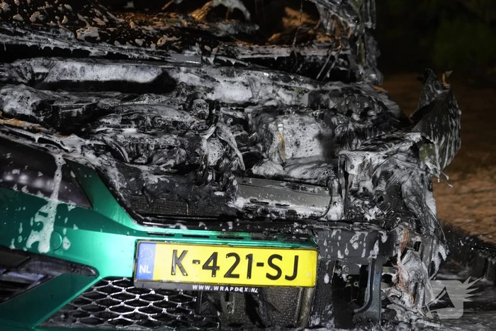 Autobrand in de wijk Korte Akkeren