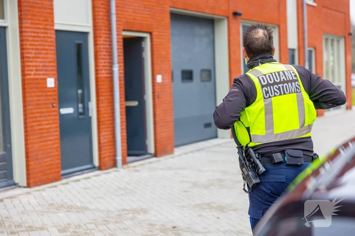Algehele controle in bedrijfspanden