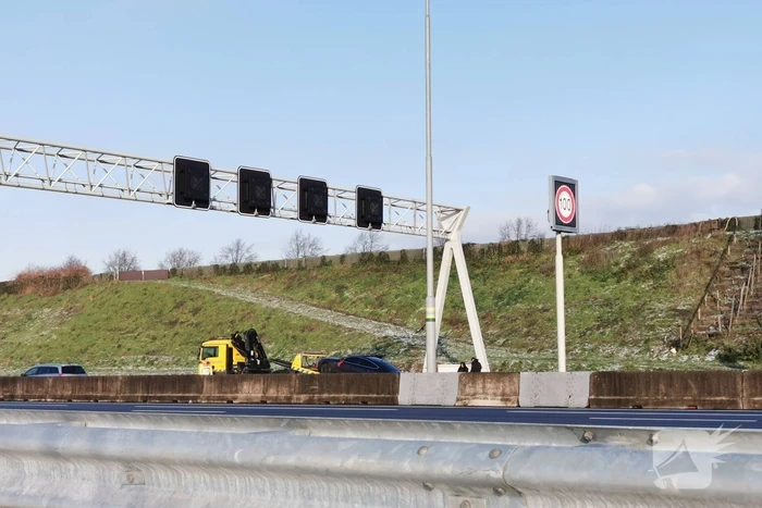 Twee voertuigen betrokken bij botsing op snelweg
