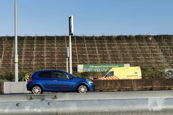 Twee voertuigen betrokken bij botsing op snelweg