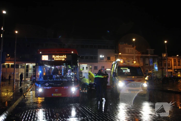 Persoon gewond bij aanrijding met bus