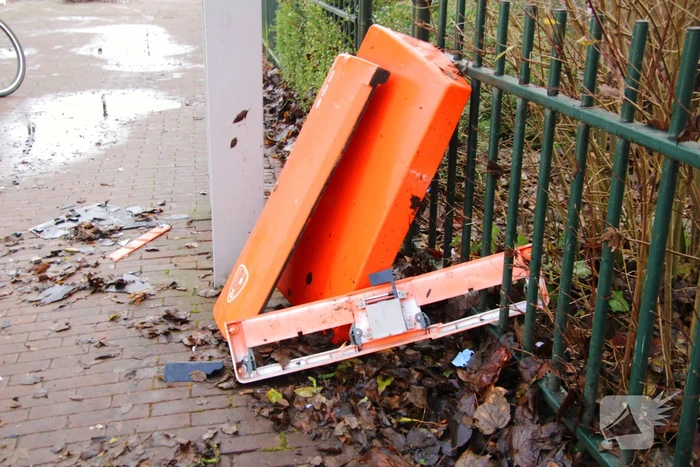 Brievenbus PostNL opgeblazen met vuurwerk