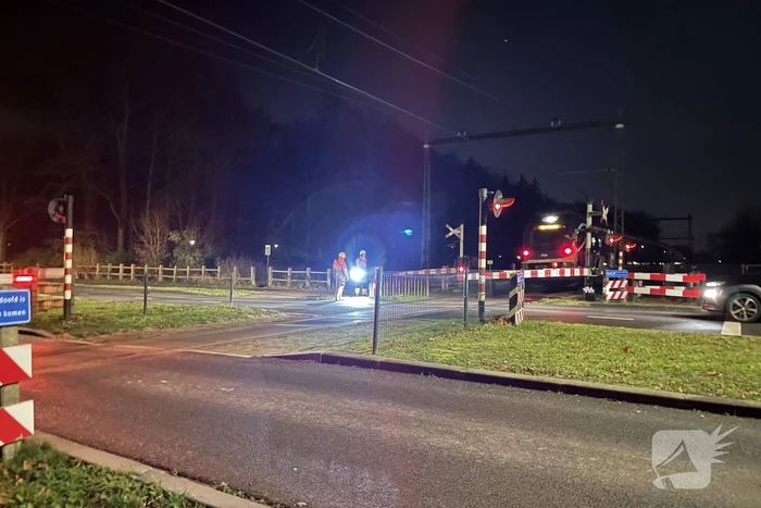 Tijdelijk geen treinverkeer door ongeval op spoorwegovergang