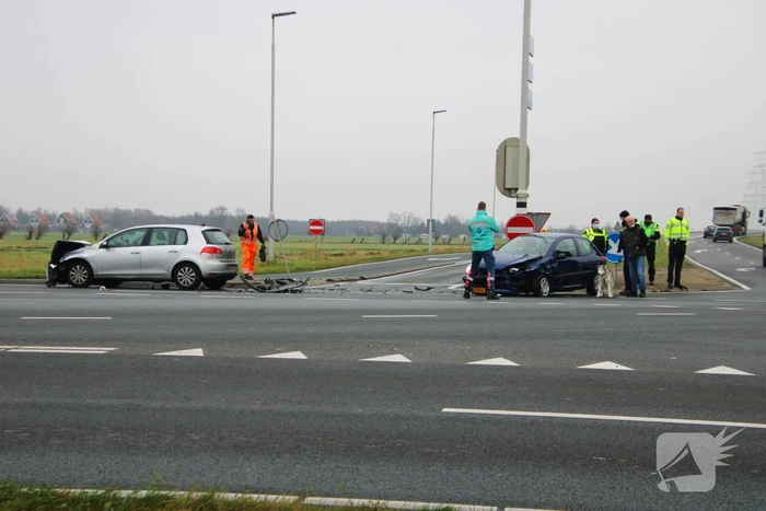 Crash bij op- en afrit van N31