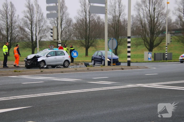 Crash bij op- en afrit van N31