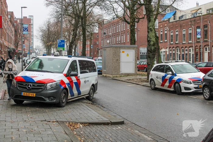 Jongeman gevlucht na overval op supermarkt