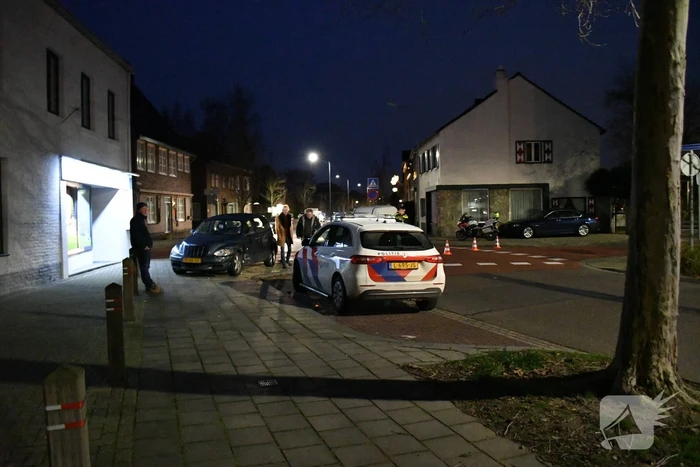 Flinke schade na botsing op kruispunt