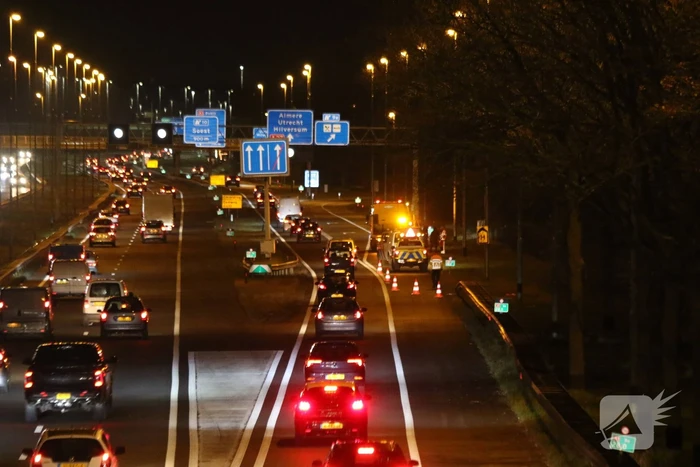 Lange file door ongeval op snelweg