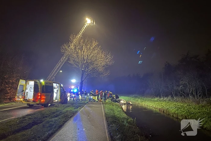 Automobilist ernstig gewond bij ernstig ongeval