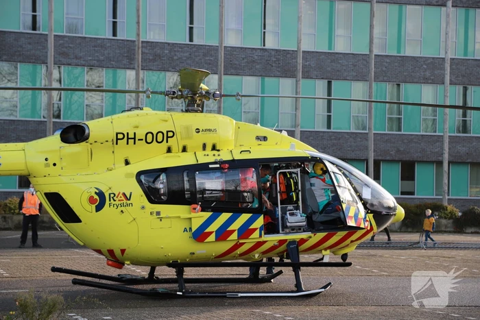 Lifeliner 5 landt voor Alrijne Ziekenhuis