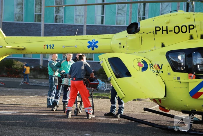 Lifeliner 5 landt voor Alrijne Ziekenhuis
