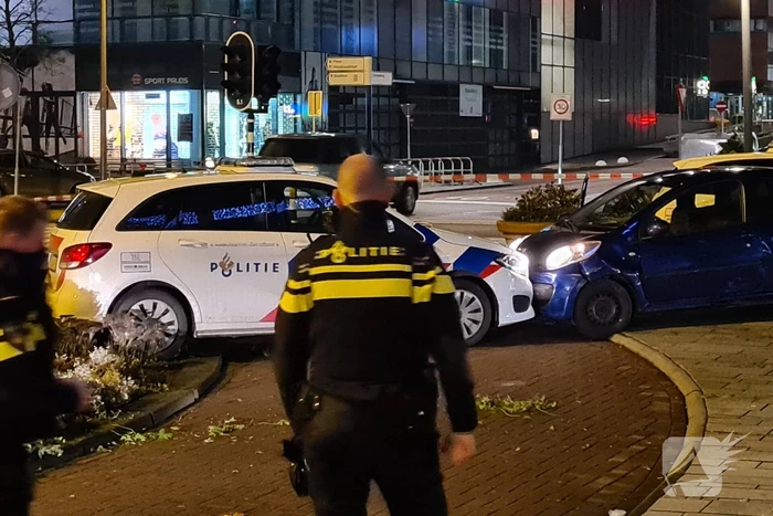 Automobilist crashed na achtervolging