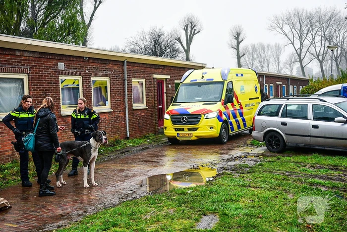 Persoon neergestoken in woning